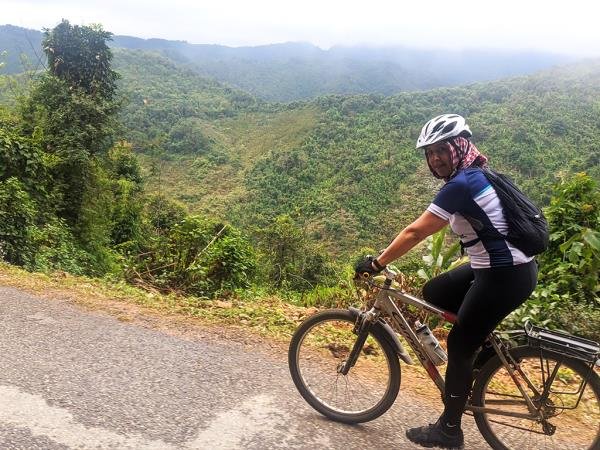 Hanoi Riding To Vientiane 16 Days