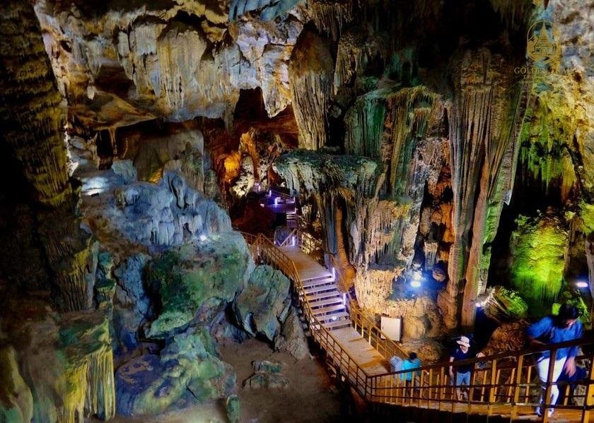 1764822655_phong-nha-cave-tour.jpg