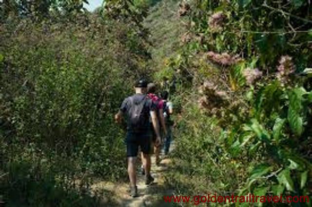3 Days Vang Vieng Trekking Tour