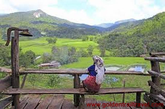 4 Days Cloud Forest Challenge Trekking Tour