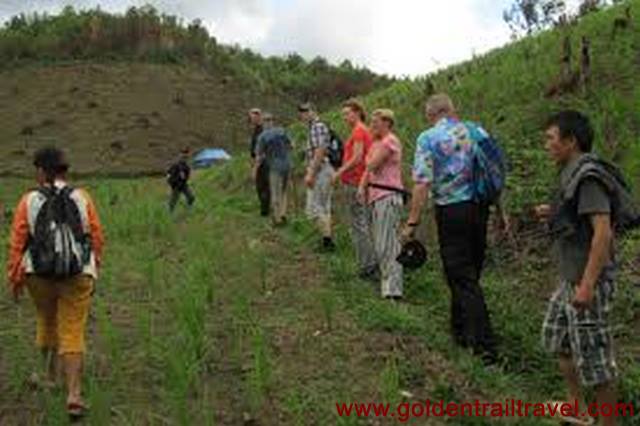 4 Days Nong Khiaw Trekking and Kayaking Adventure Tour