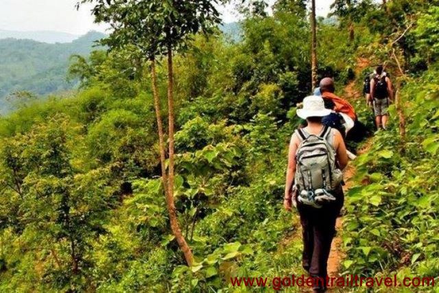 7 Days Trekking and Tribes in Northern Laos