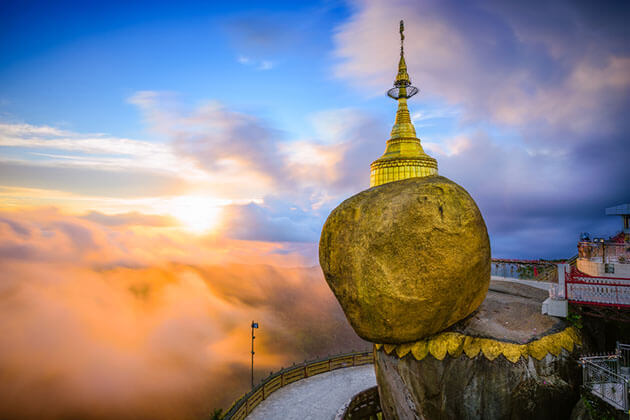 Myanmar Through The Lens 12 Days