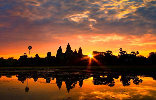 Angkor Temple Private Tour with Best Sunset View Full Day