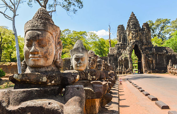 Explore Angkor Thom, Ta Prohm & Angkor Wat Day Tour Full Day