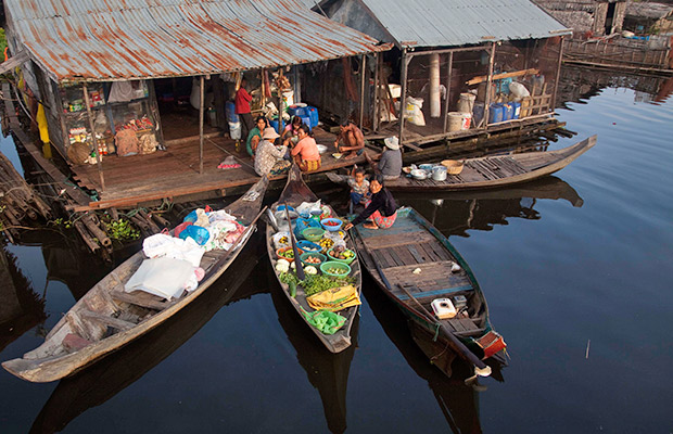 Floating Village Day Tour Full-Day