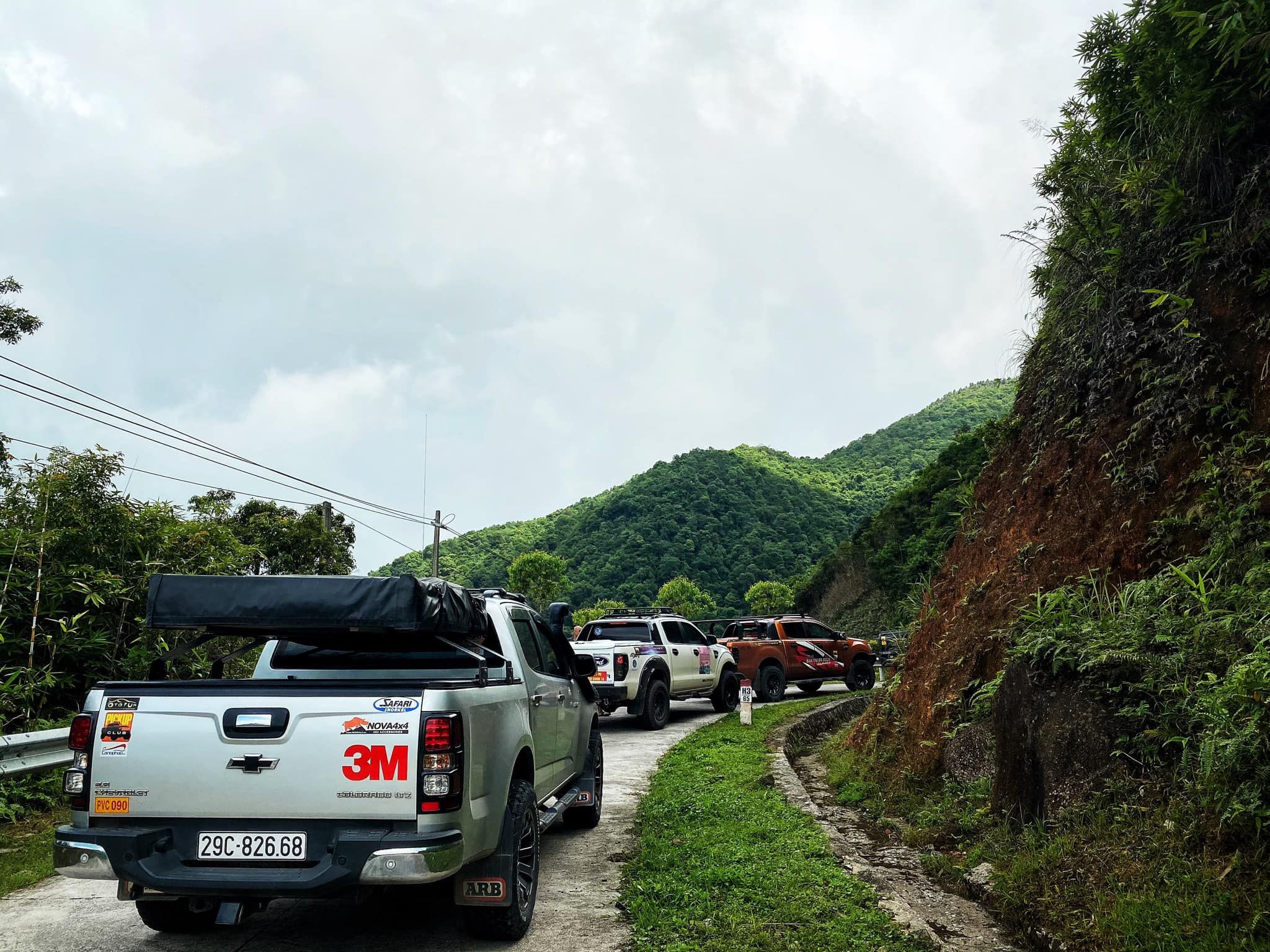 Hanoi 4x4WD To Ba Be Lake National Park Tour 4 Days