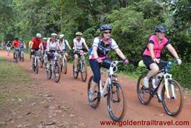 Phnom Penh Cycling To Sihanoukville 5 days