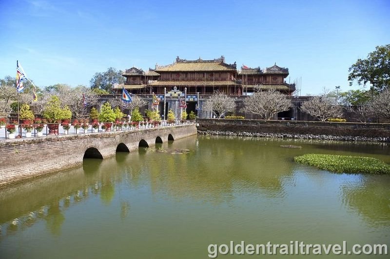 Vietnam Vacation Tour | 13-Day Highlights Package | Golden Trail Travel
