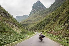 Where to Stay in Ngoc Chien, Muong La District, Son La Province?