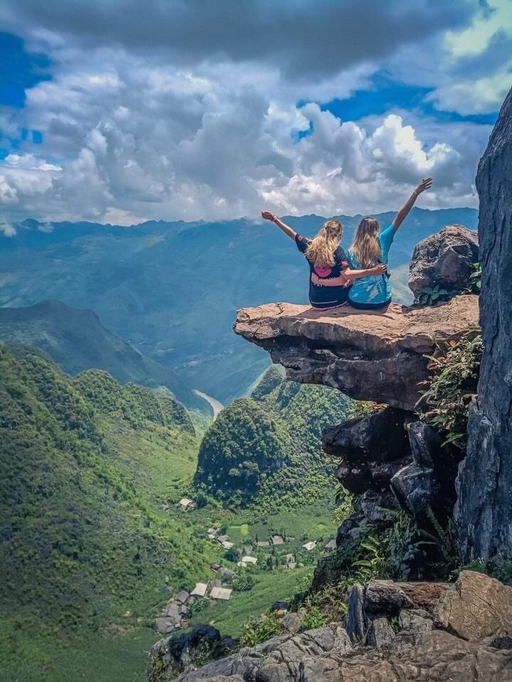 Why Hanoi Loop Motorcycle Tour to Hagiang is a MUST?